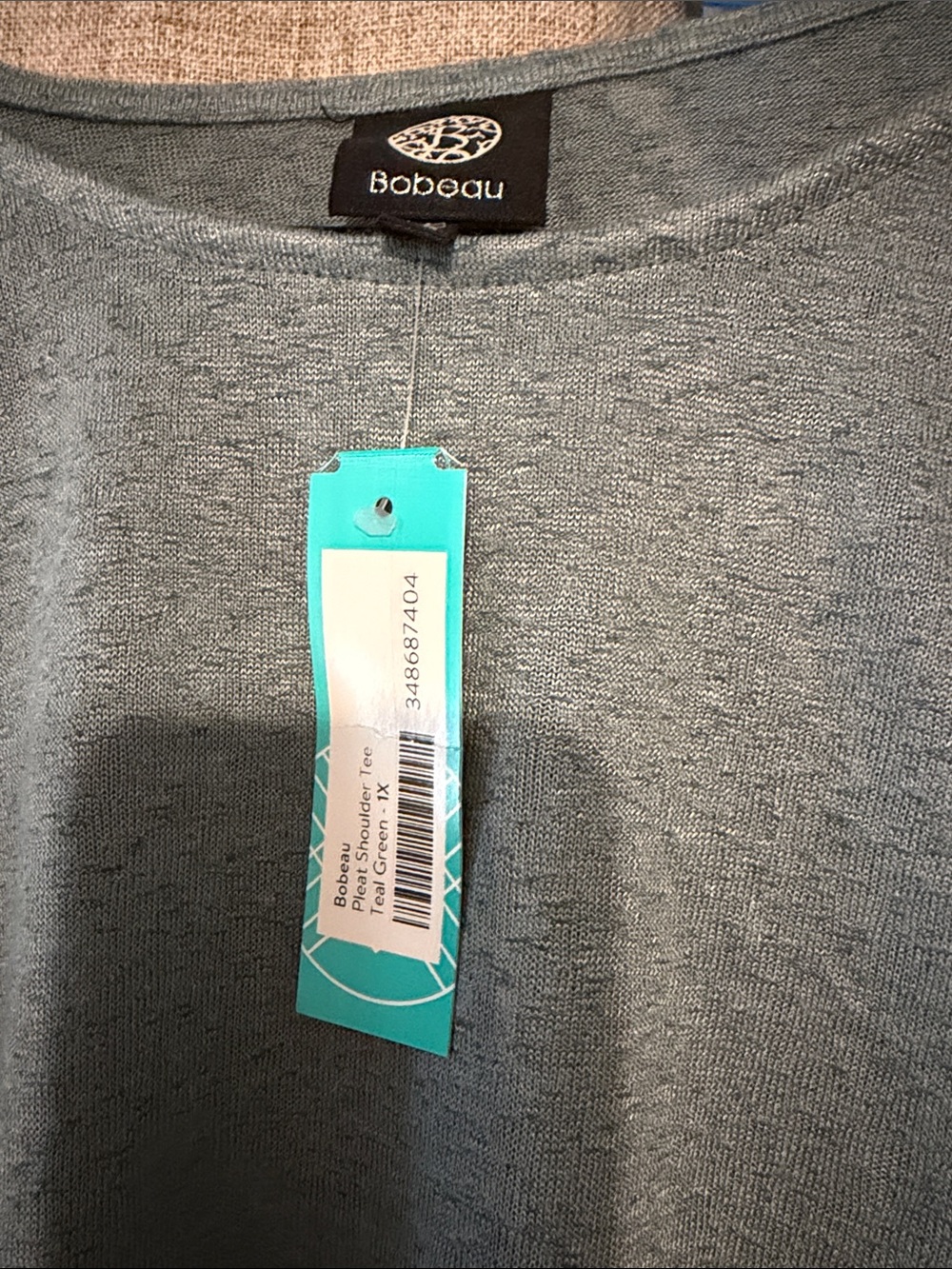 Bobeau Aria Pleat Shoulder Tee 1X - Picture 4 of 5